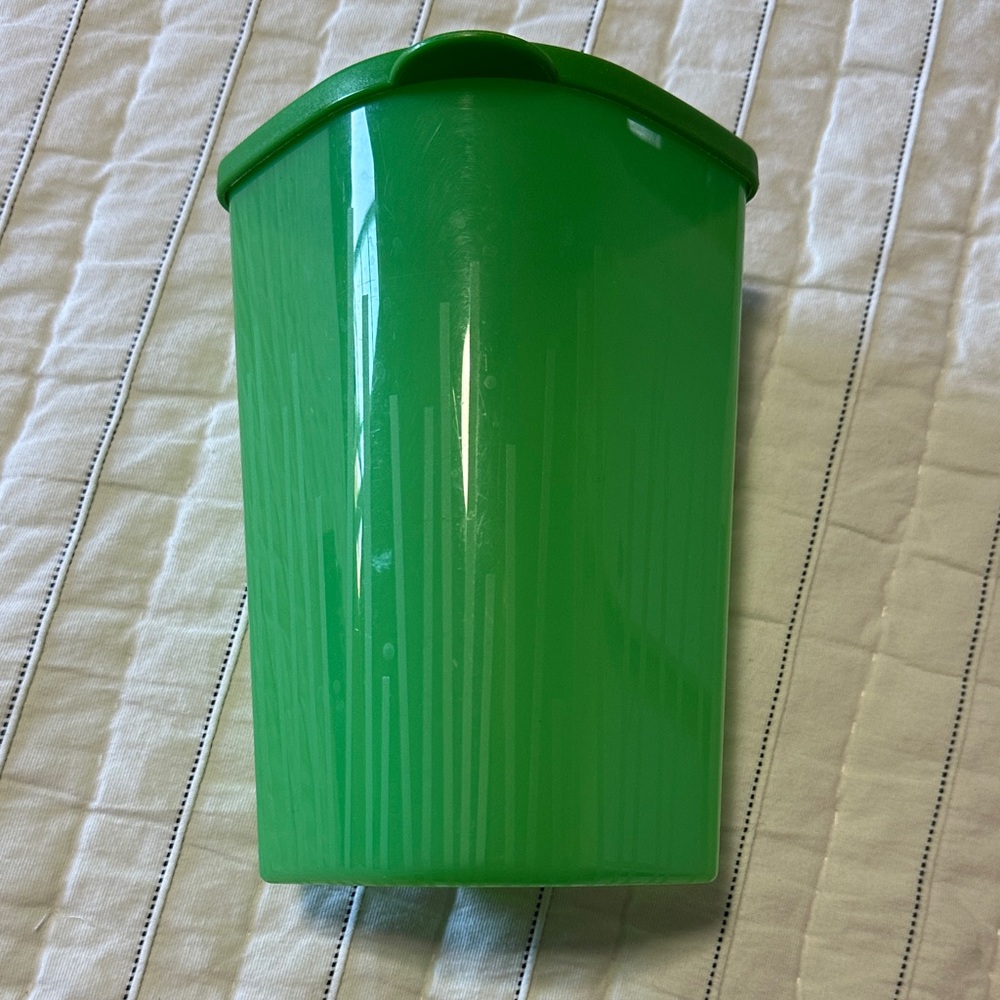 Tupperware Container